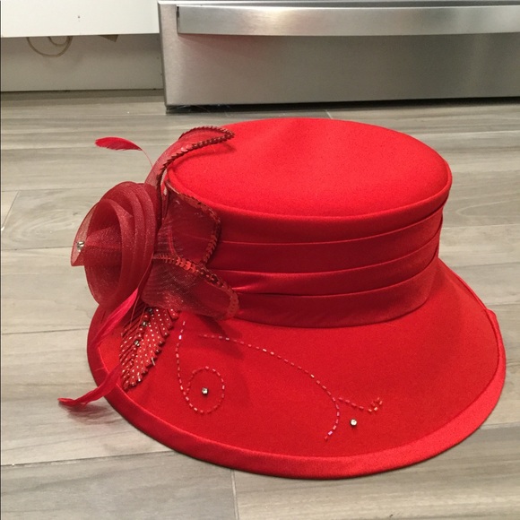 BEN MARC INTERNATIONAL VINTAGE RED FLOWER FEATHER HAT, LIKE NEW - Picture 7 of 8